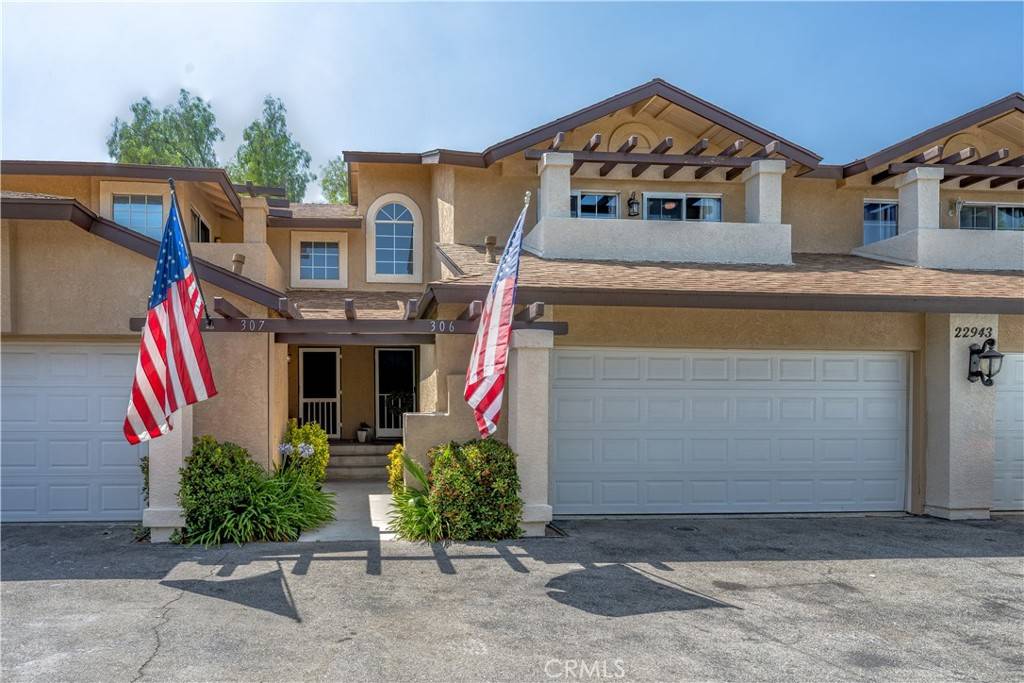 Saugus, CA 91390,22943 Banyan PL #306