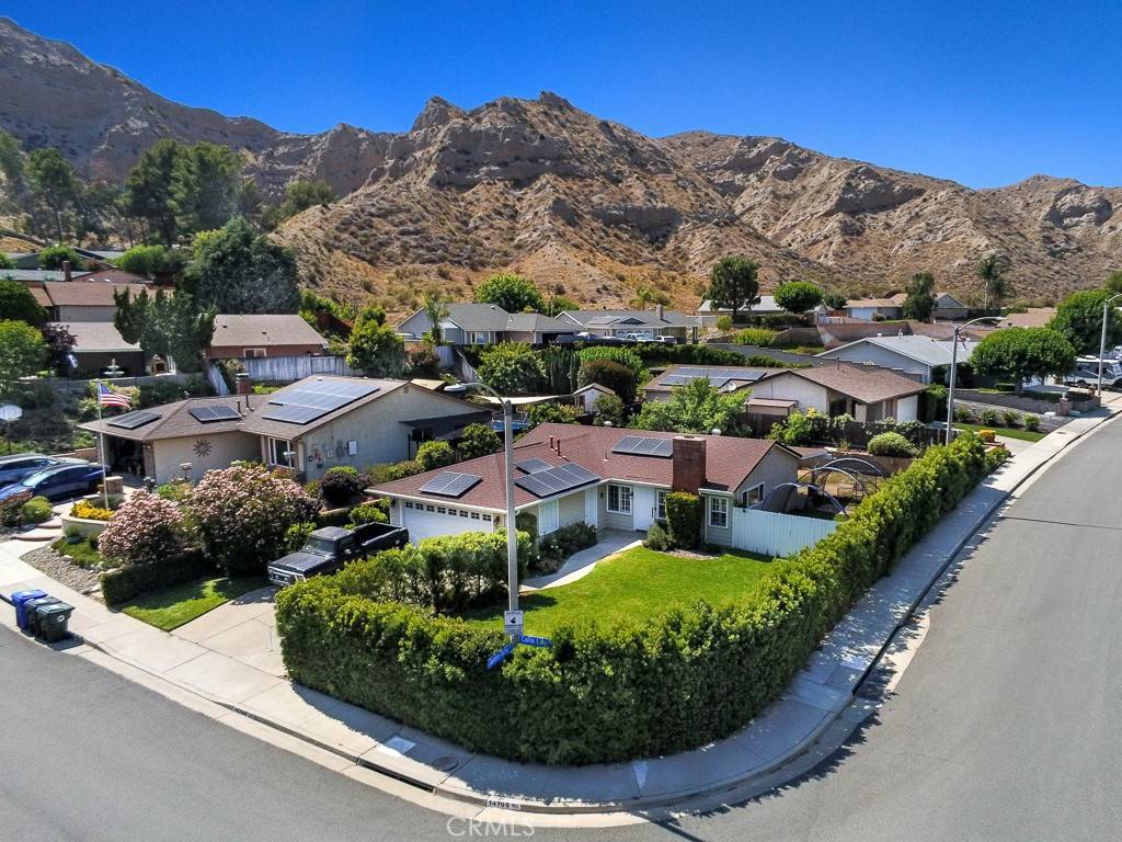 14705 Calla Lily CT, Canyon Country, CA 91387
