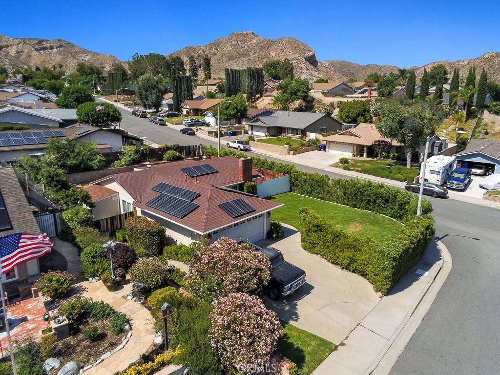 Canyon Country, CA 91387,14705 Calla Lily CT