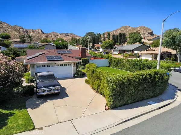 Canyon Country, CA 91387,14705 Calla Lily CT