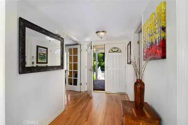 Tarzana, CA 91356,4617 Via Apuesta