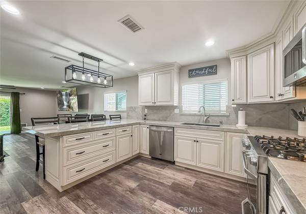 2288 Marilyn ST, Simi Valley, CA 93065