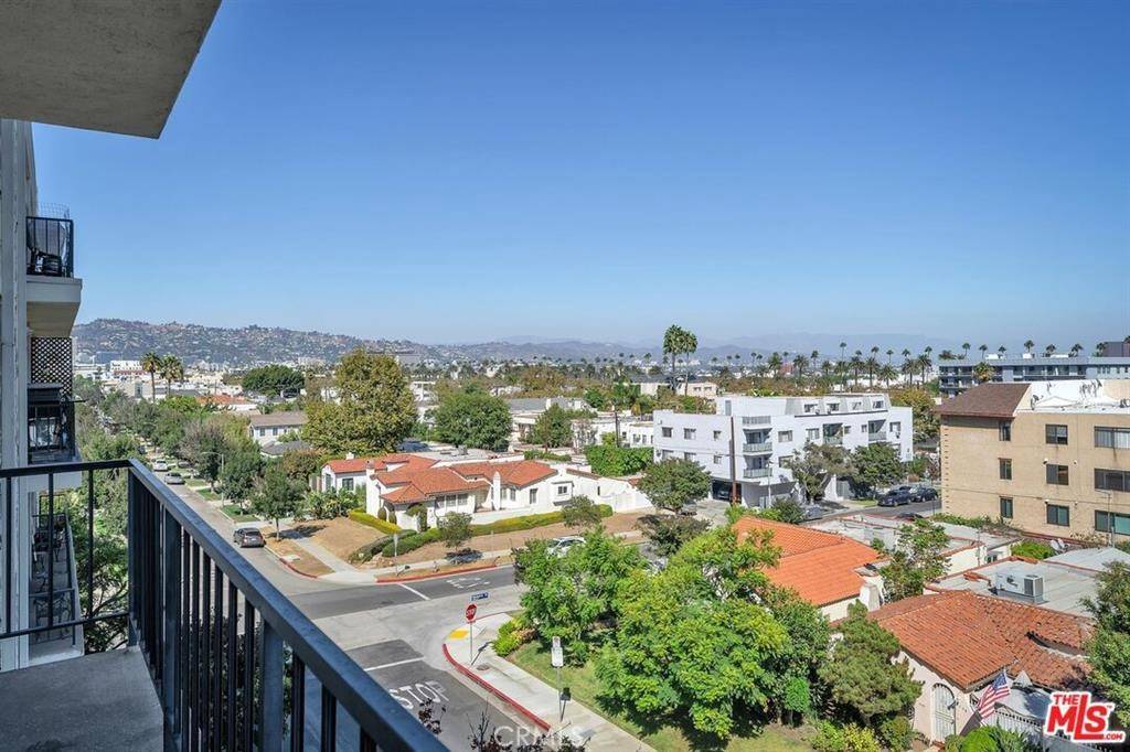 Los Angeles, CA 90035,1115 S Elm DR #512
