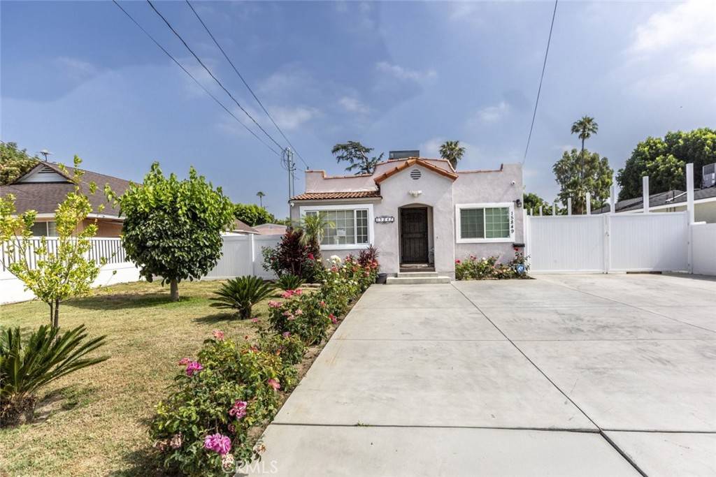 Van Nuys, CA 91406,15847 Marlin PL