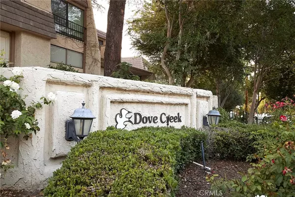 Woodland Hills, CA 91367,6121 Shoup AVE #10
