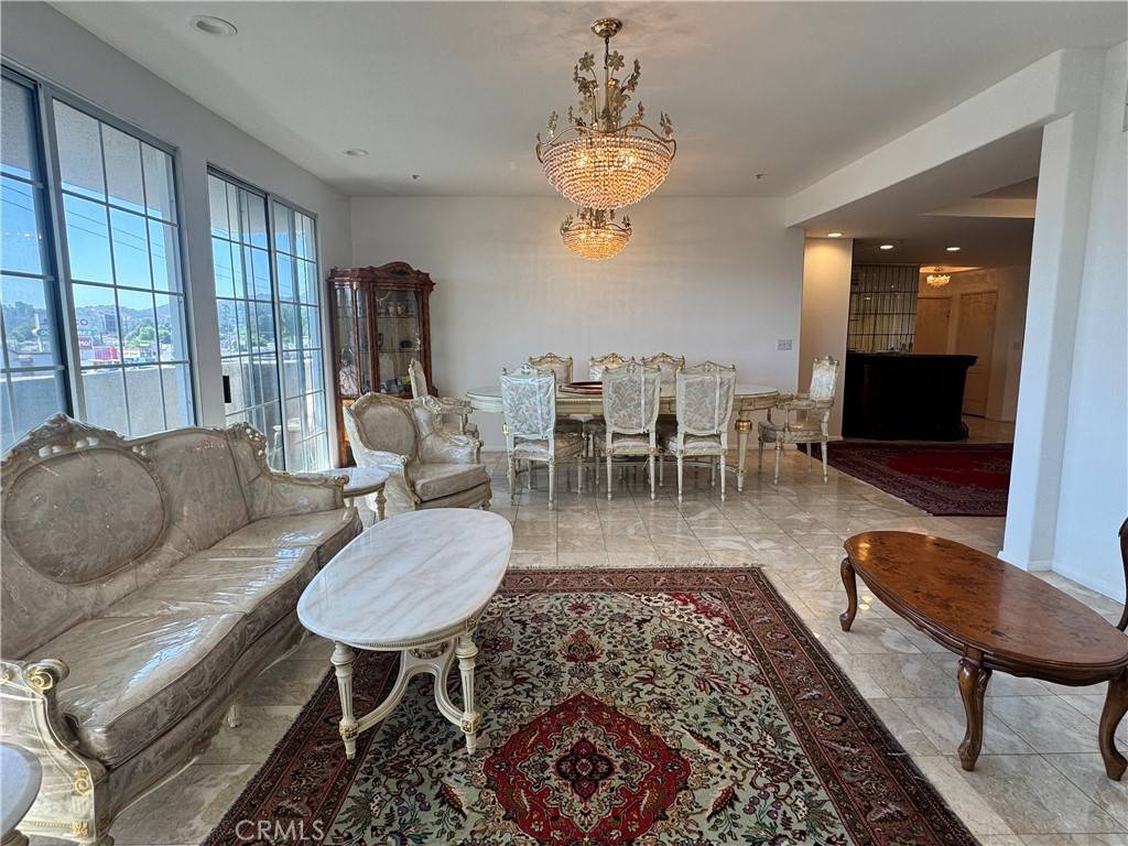 Encino, CA 91316,5219 Newcastle AVE #301