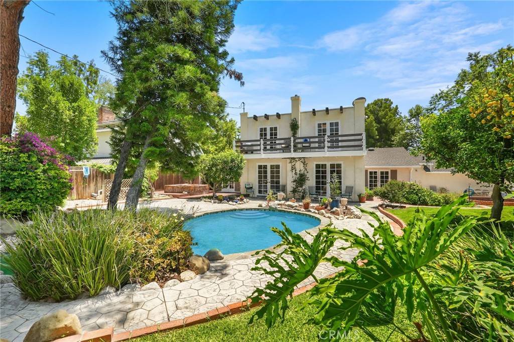 8601 Rudnick AVE, West Hills, CA 91304