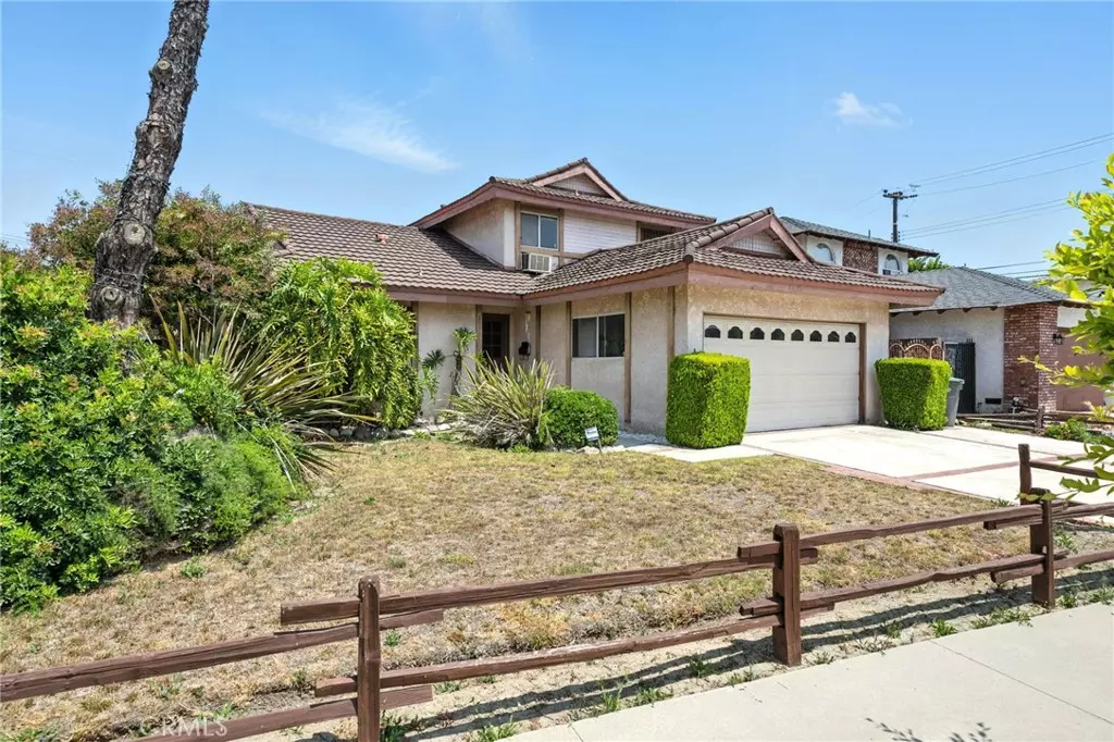 Carson, CA 90746,19717 Alonda DR