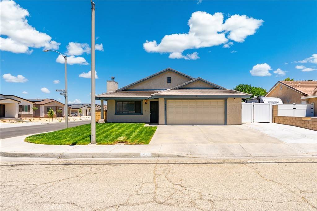 Lancaster, CA 93536,3557 W Avenue J14