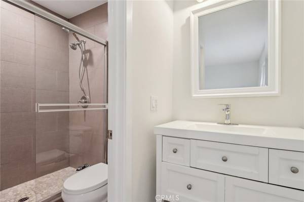 Agoura Hills, CA 91301,28512 Conejo View DR