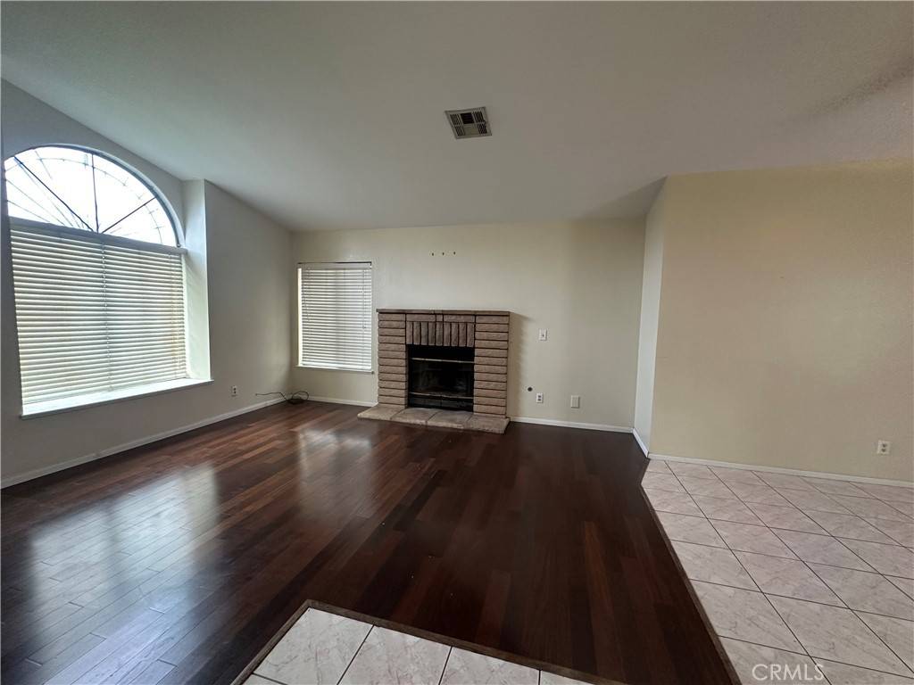 Palmdale, CA 93550,37058 E Waterman AVE