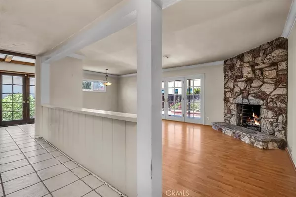 Valley Village, CA 91607,5333 Goodland AVE