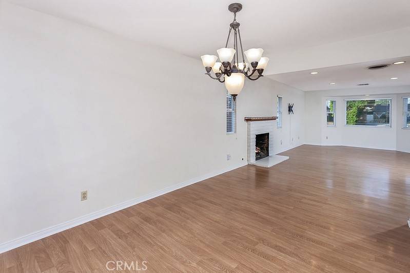 West Hills, CA 91304,7707 Sedan AVE