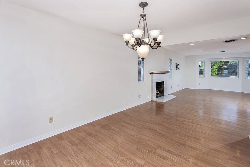 West Hills, CA 91304,7707 Sedan AVE