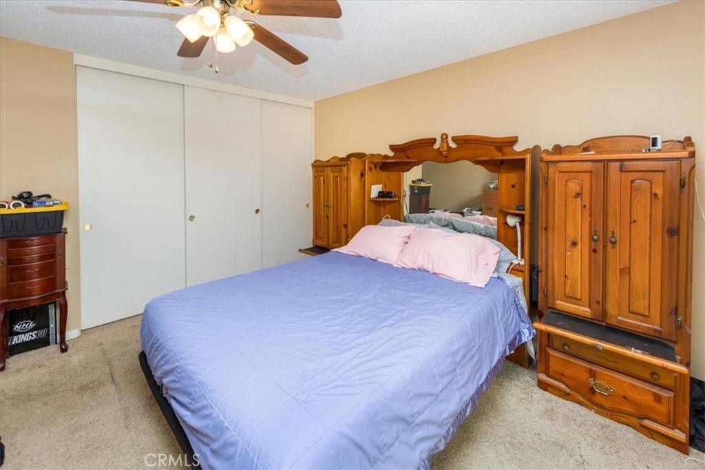 Camarillo, CA 93012,5709 Holly Ridge DR