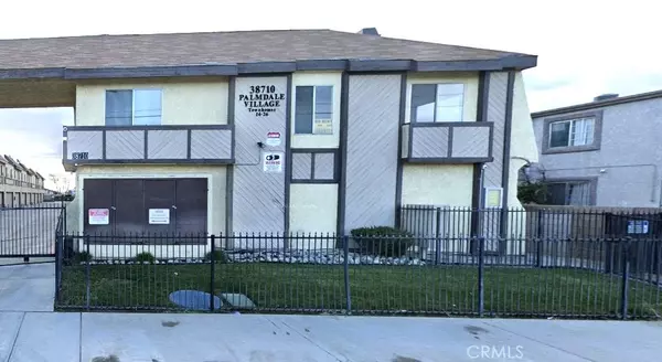 38710 10th ST E #12, Palmdale, CA 93550