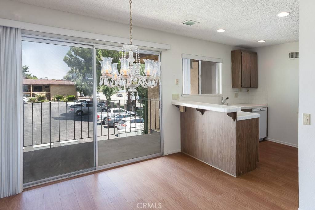 Lancaster, CA 93534,42849 15th ST W #4