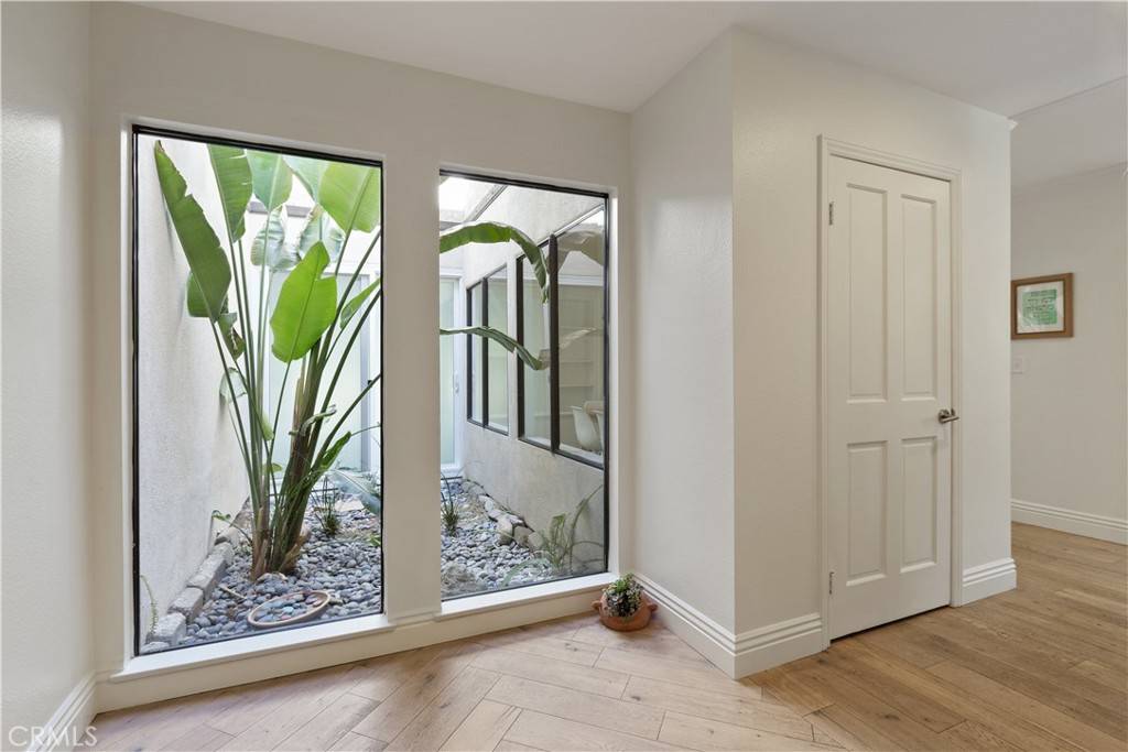 Agoura Hills, CA 91301,6146 Shadycreek DR