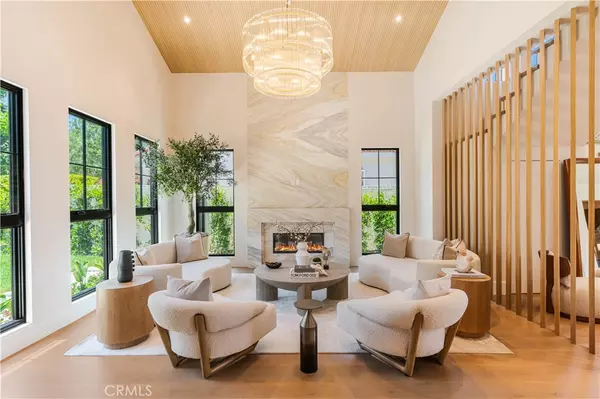 Encino, CA 91436,16711 Moorpark ST