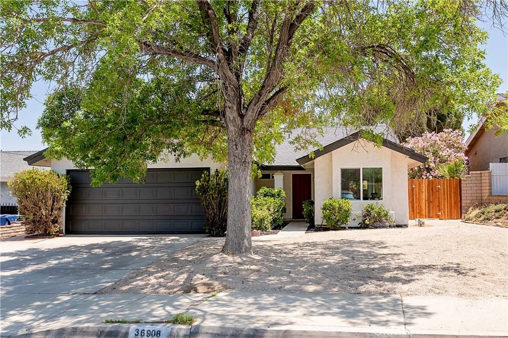 36908 Spanish Broom DR, Palmdale, CA 93550