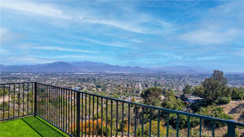 Camarillo, CA 93010,650 W Highland DR