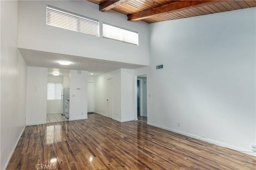 Winnetka, CA 91306,20134 Leadwell ST #337