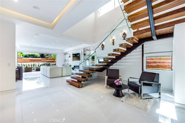 Studio City, CA 91604,12732 Hortense ST