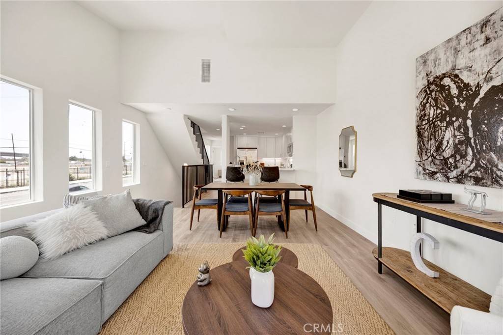 Sun Valley, CA 91352,12525 W Andre LN