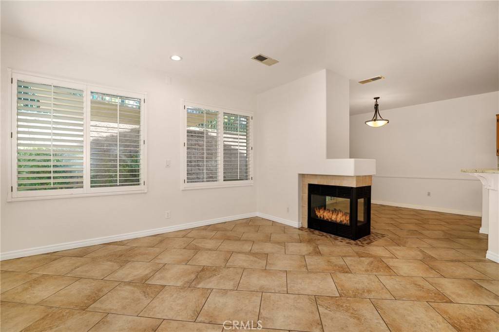 Simi Valley, CA 93065,544 Hooper Ave