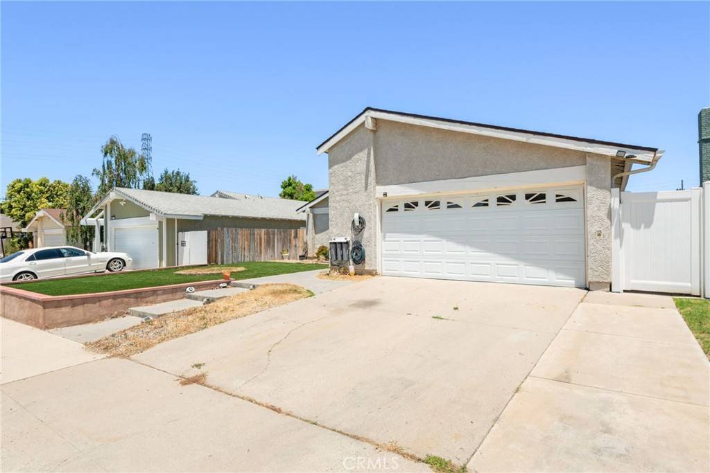 Simi Valley, CA 93063,3845 Bayside ST