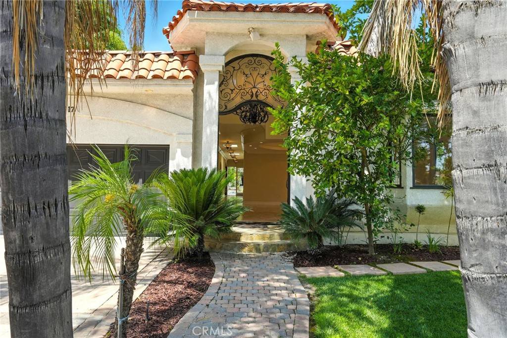 Tarzana, CA 91356,5317 Mecca AVE