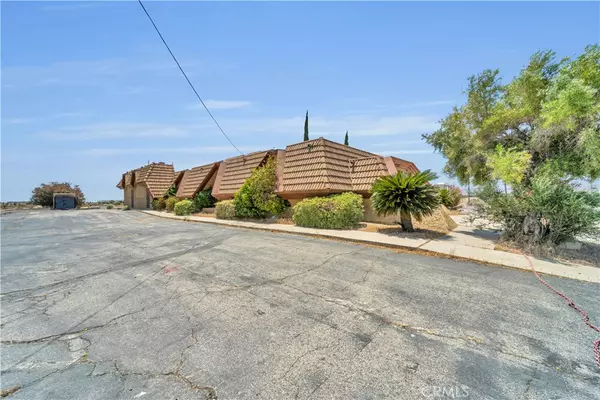 Palmdale, CA 93551,40420 10th ST W