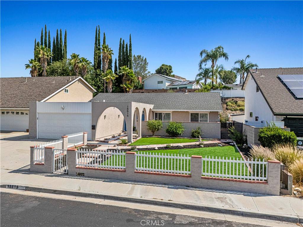 Canyon Country, CA 91387,15515 Carrousel DR