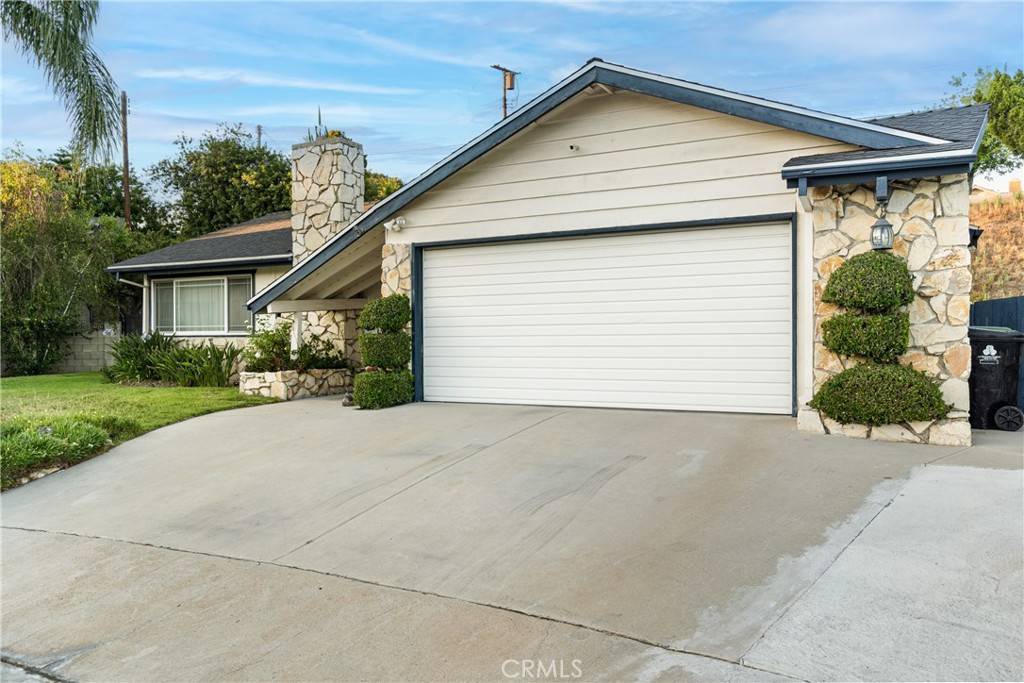 Granada Hills, CA 91344,16401 Gothic PL