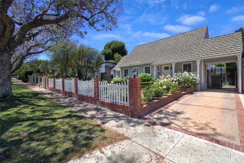 4161 Dixie Canyon AVE, Sherman Oaks, CA 91423