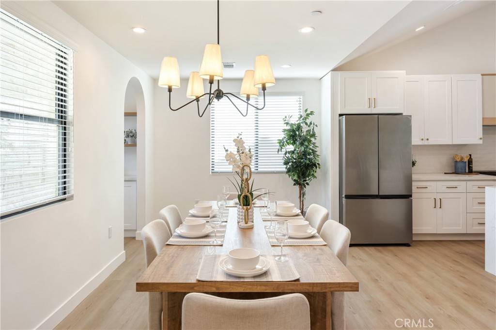Winnetka, CA 91306,20109 Archwood ST