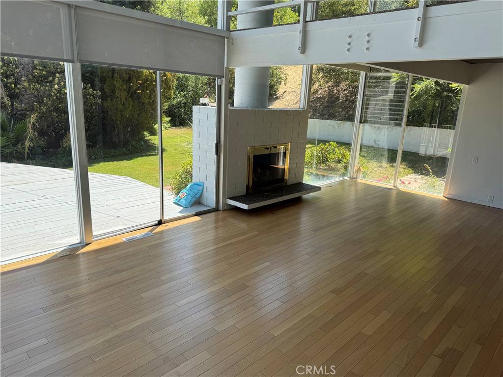 Encino, CA 91316,4422 Grimes PL
