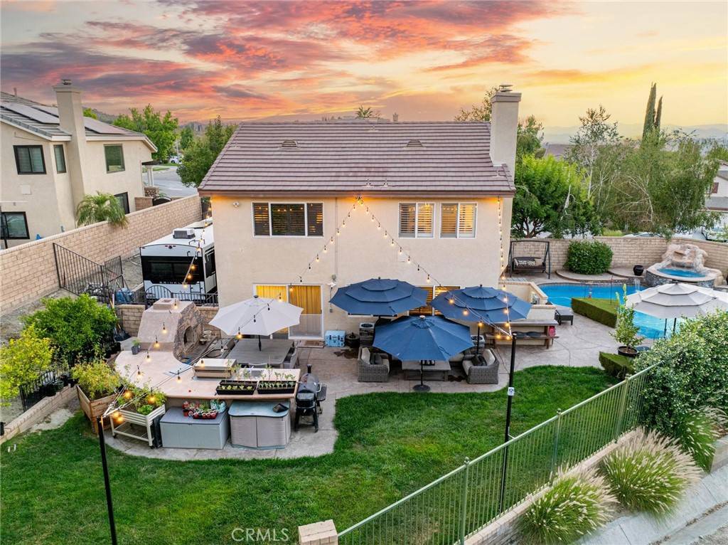 26708 Cardinal DR, Canyon Country, CA 91387