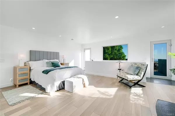 Malibu, CA 90265,24764 W Saddle Peak RD