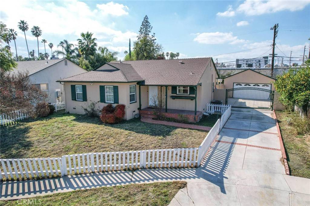 6757 Stephanie PL, Winnetka, CA 91306