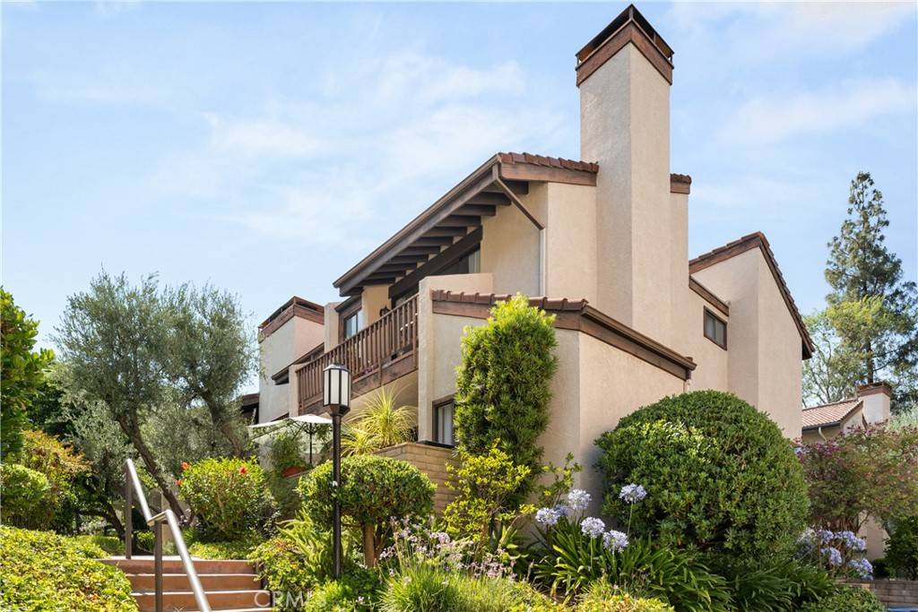 Woodland Hills, CA 91367,21730 Marylee ST #29