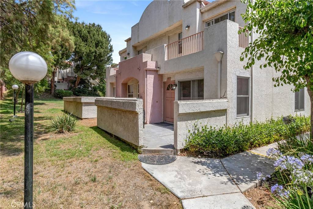 12411 Osborne ST #17, Pacoima, CA 91331