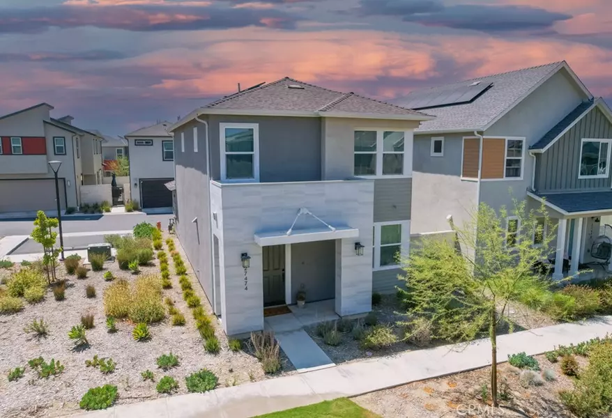 27474 Quiet View PL, Valencia, CA 91381