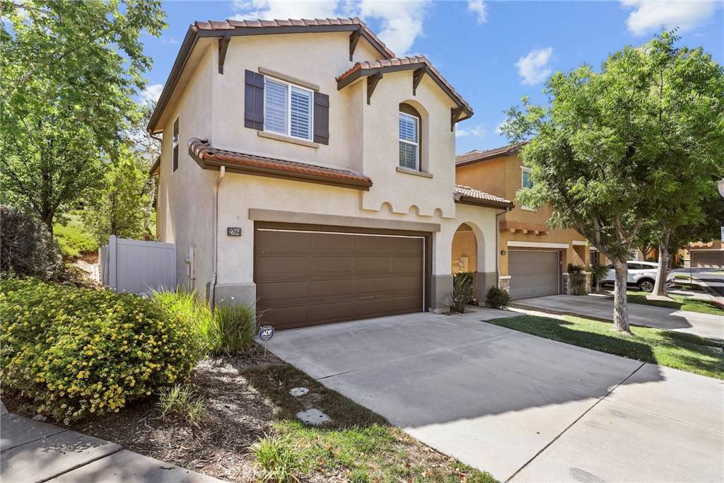 Canyon Country, CA 91351,27664 Cordovan DR