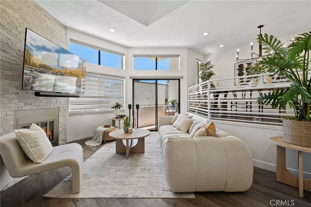 Glendale, CA 91202,1114 Melrose AVE #3