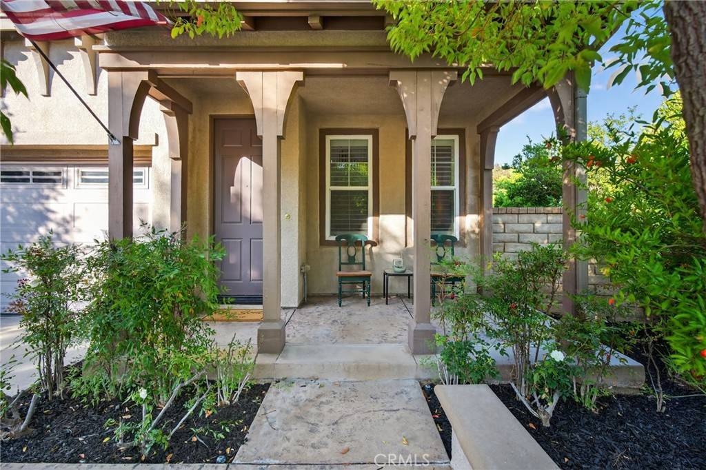 Valencia, CA 91381,26812 Peppertree DR