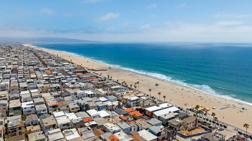 Manhattan Beach, CA 90266,129 Moonstone ST