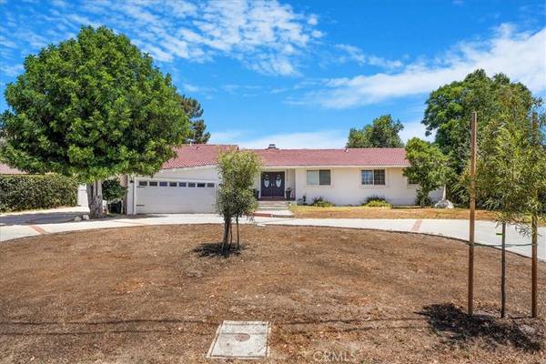 13720 Woodcock Avenue, Sylmar, CA 91342