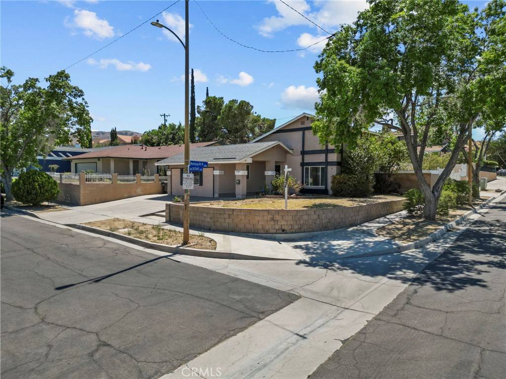 Palmdale, CA 93550,37469 3rd ST E