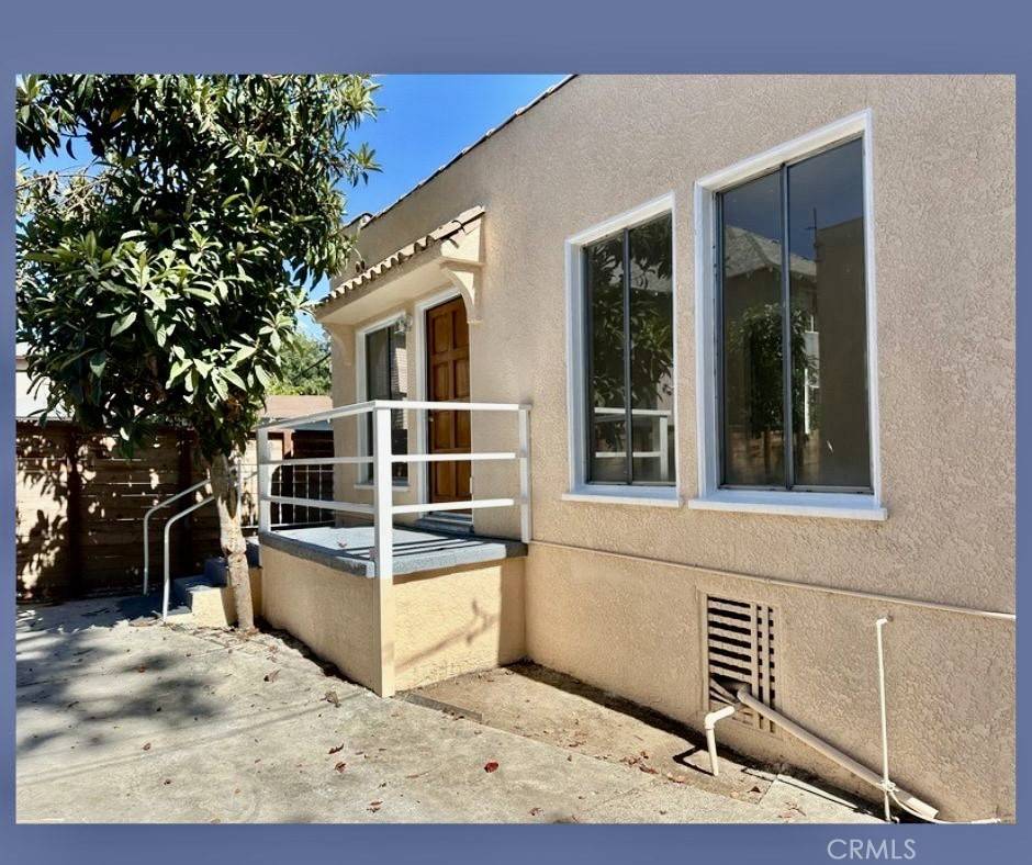 4628 Kingswell AVE, Los Angeles, CA 90027